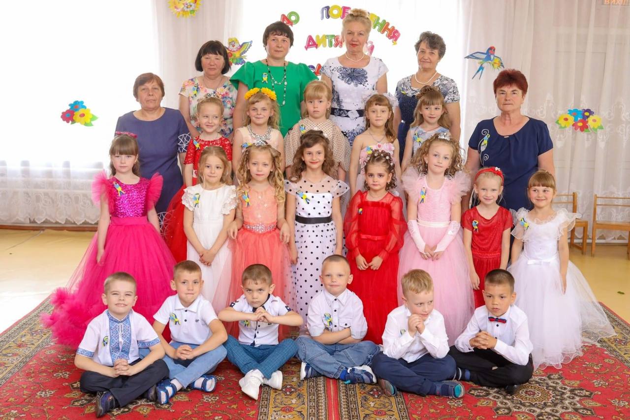Фото без опису