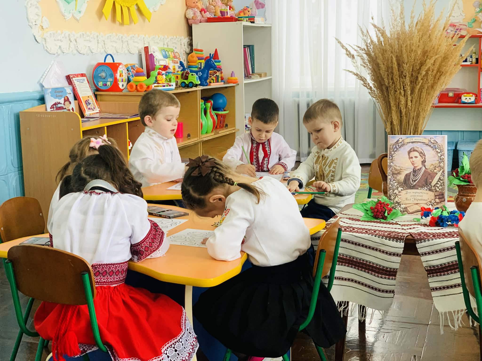 Фото без опису
