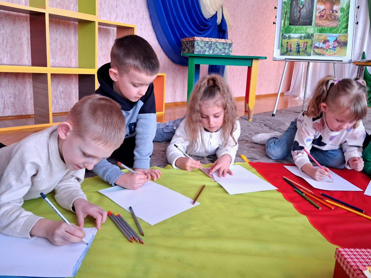 Фото без опису