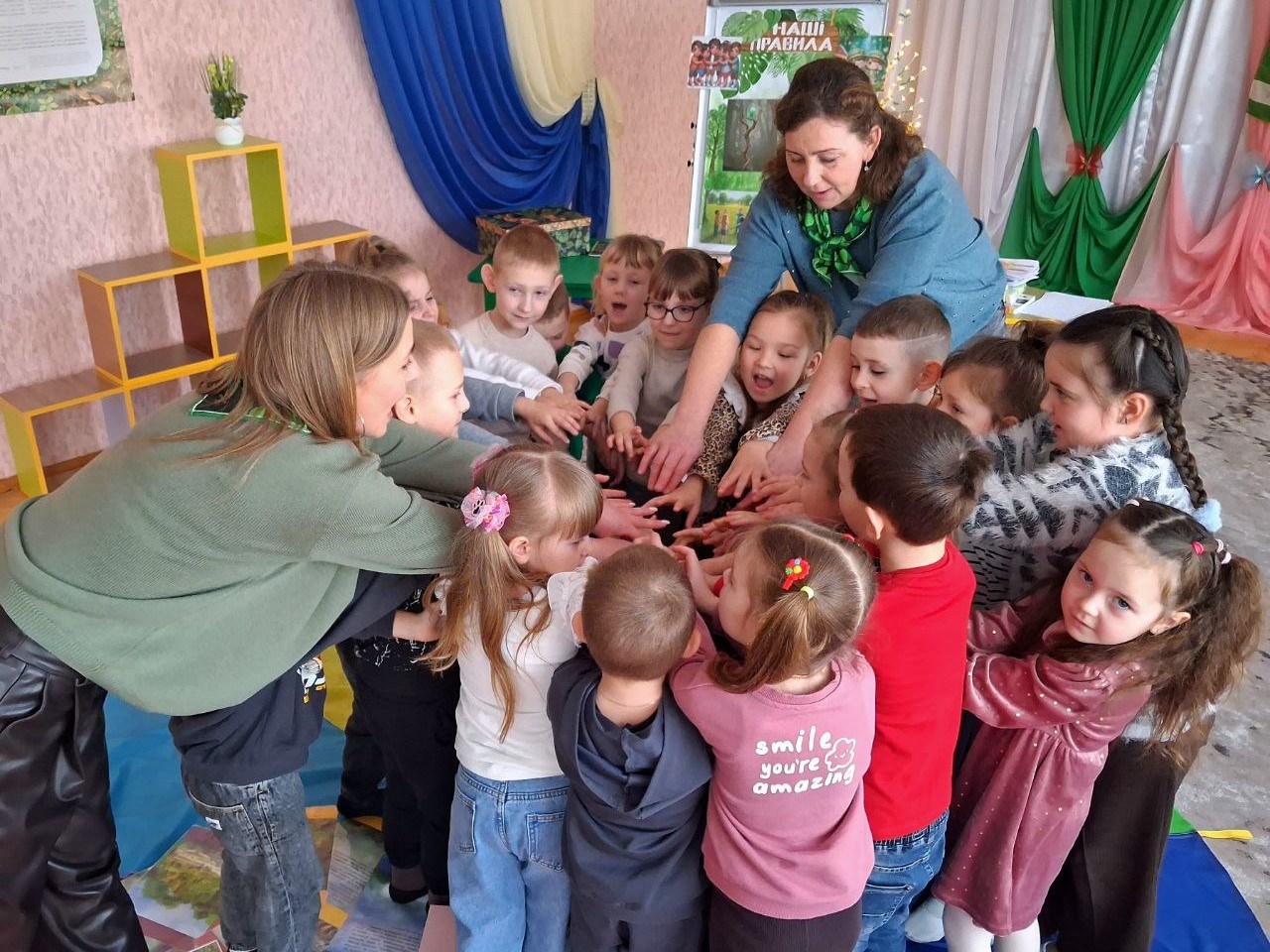 Фото без опису