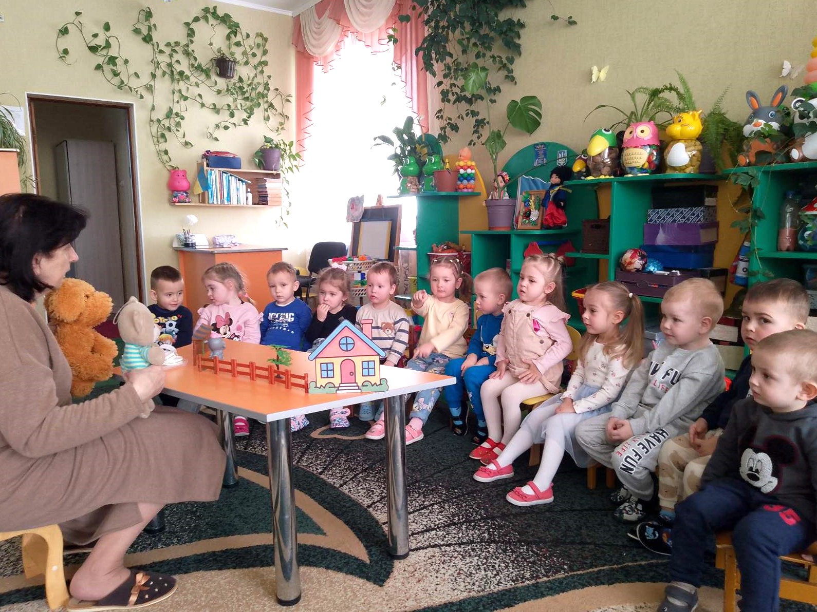 Фото без опису