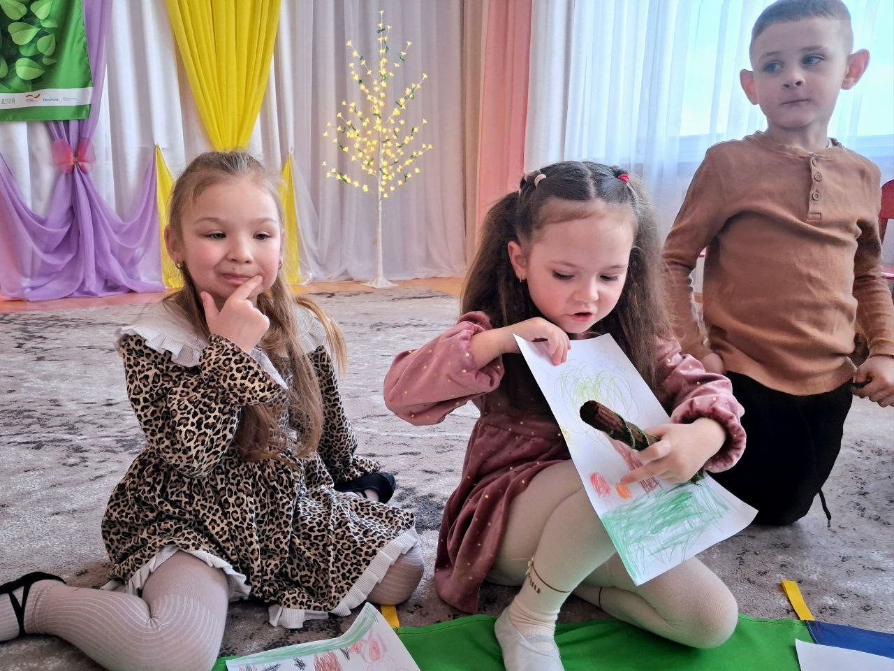 Фото без опису