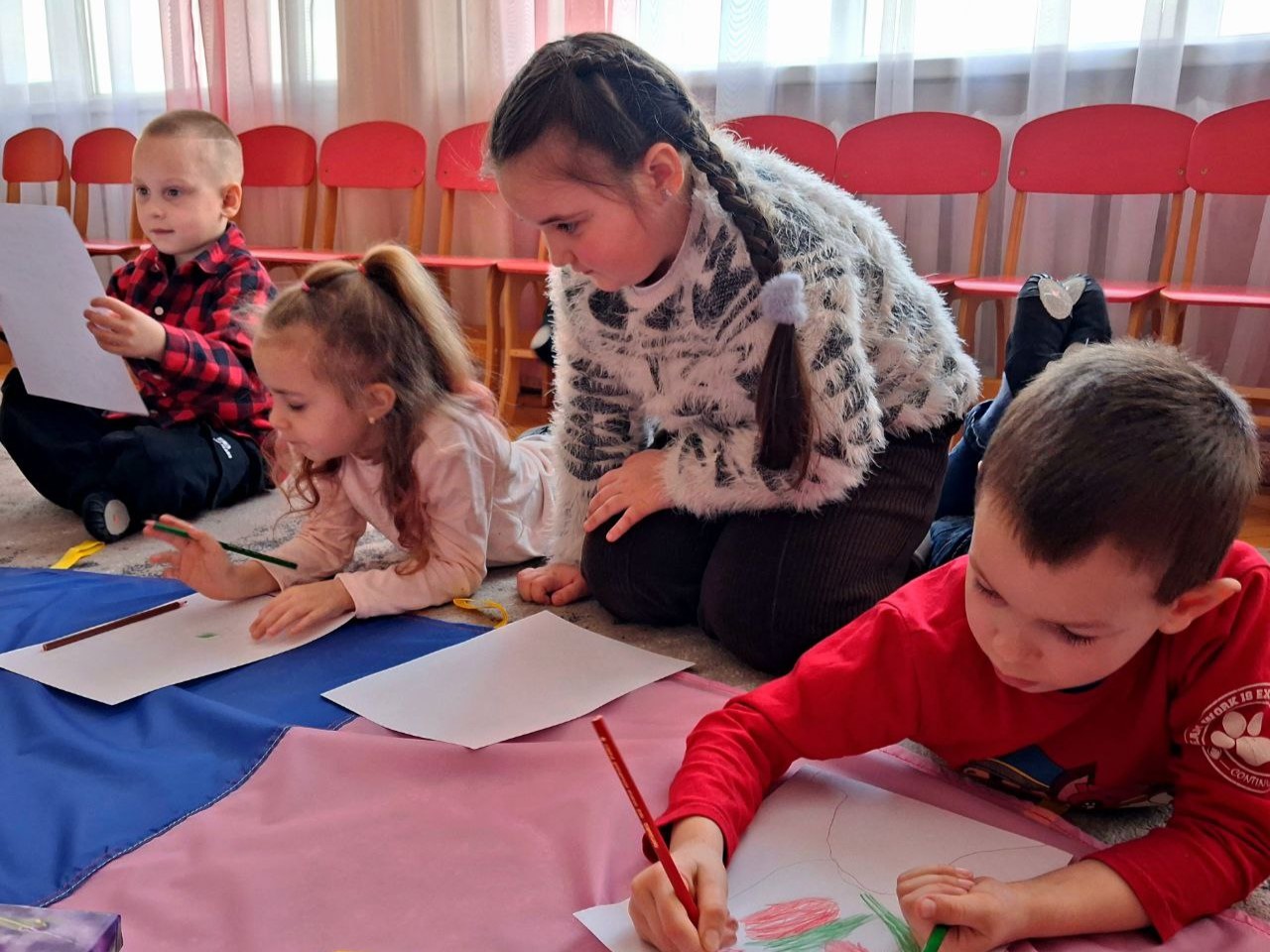 Фото без опису