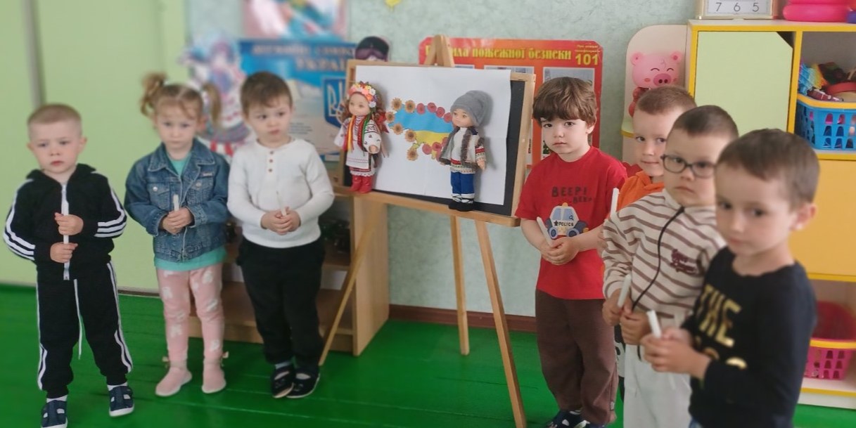 Фото без опису