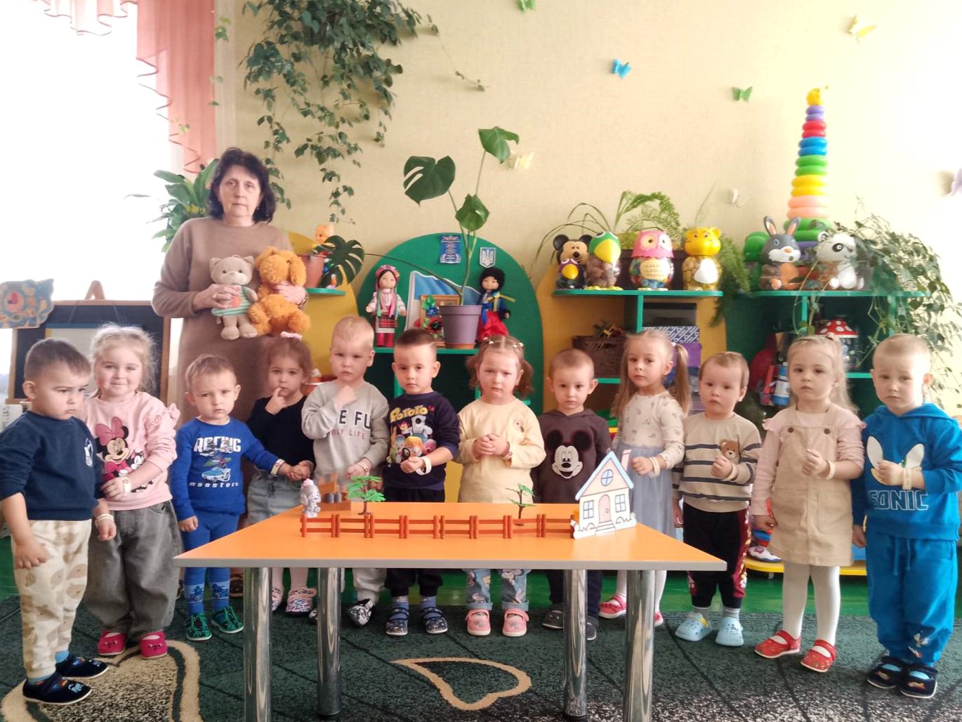 Фото без опису