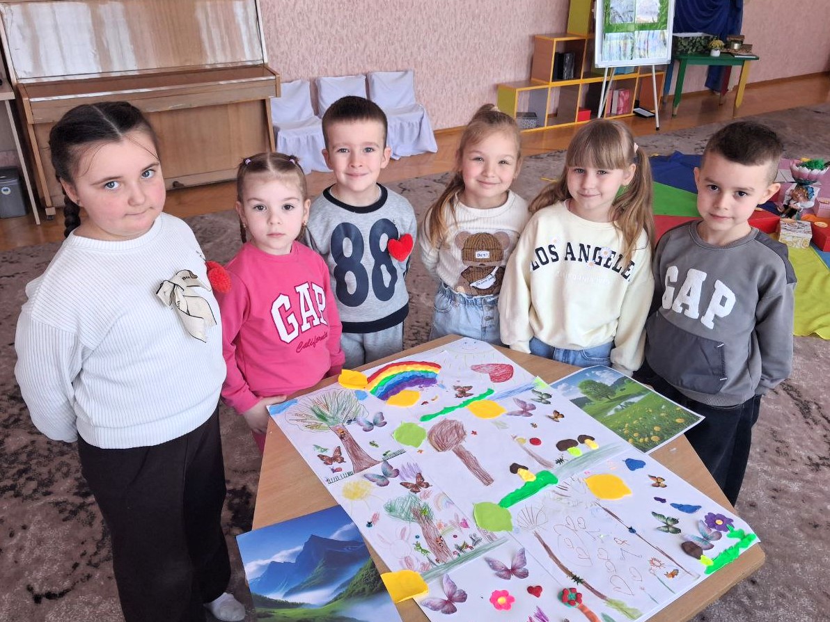 Фото без опису