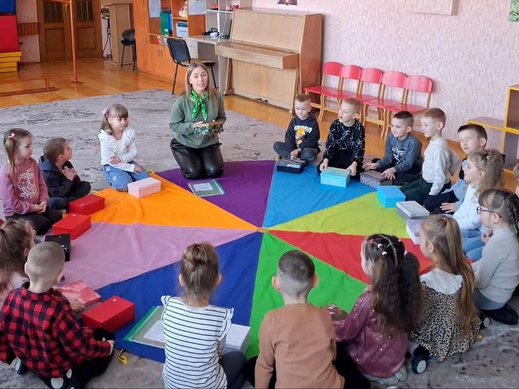 Фото без опису