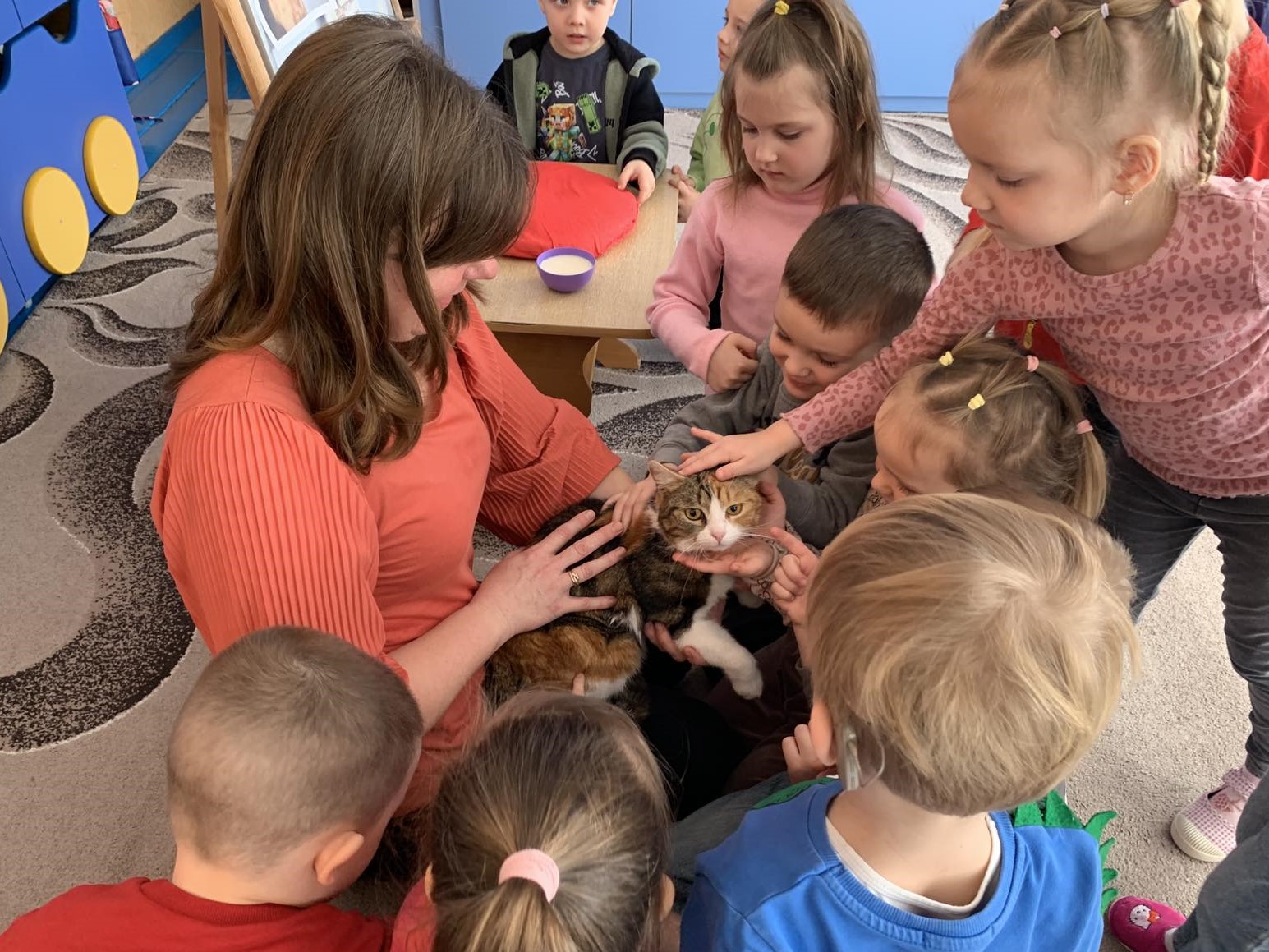 Фото без опису