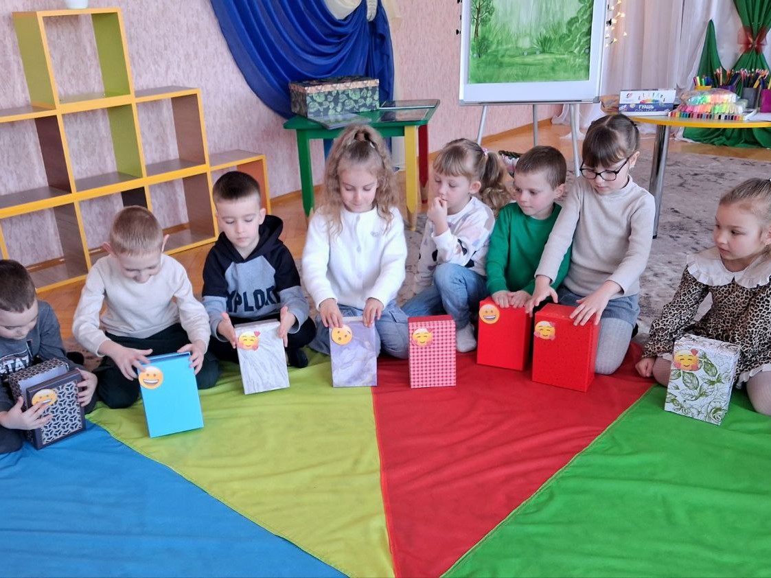 Фото без опису