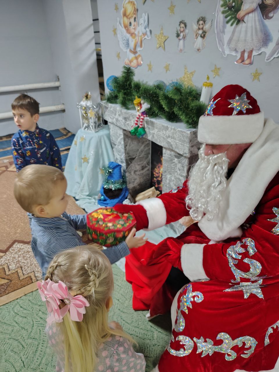 Фото без опису