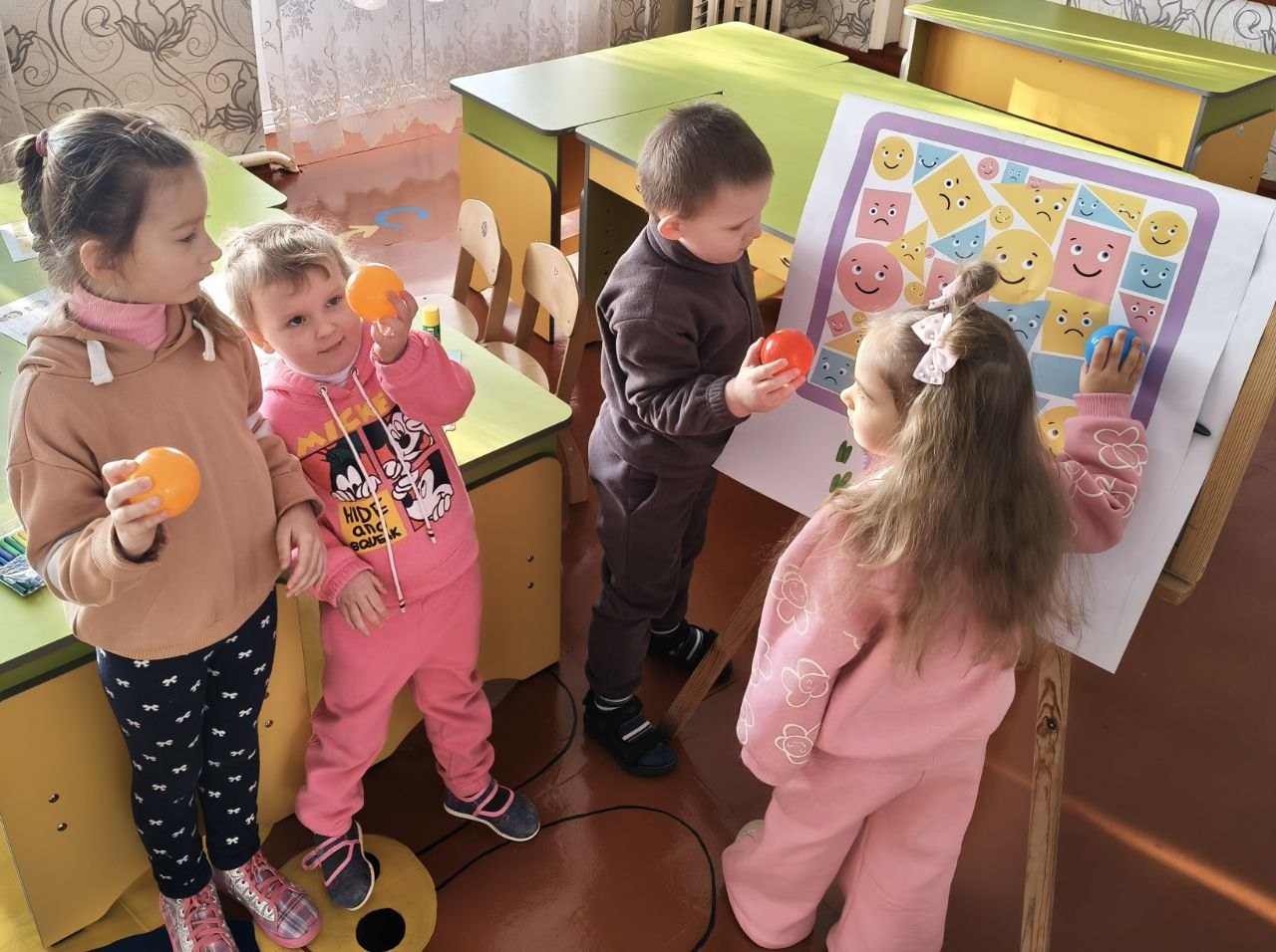 Фото без опису