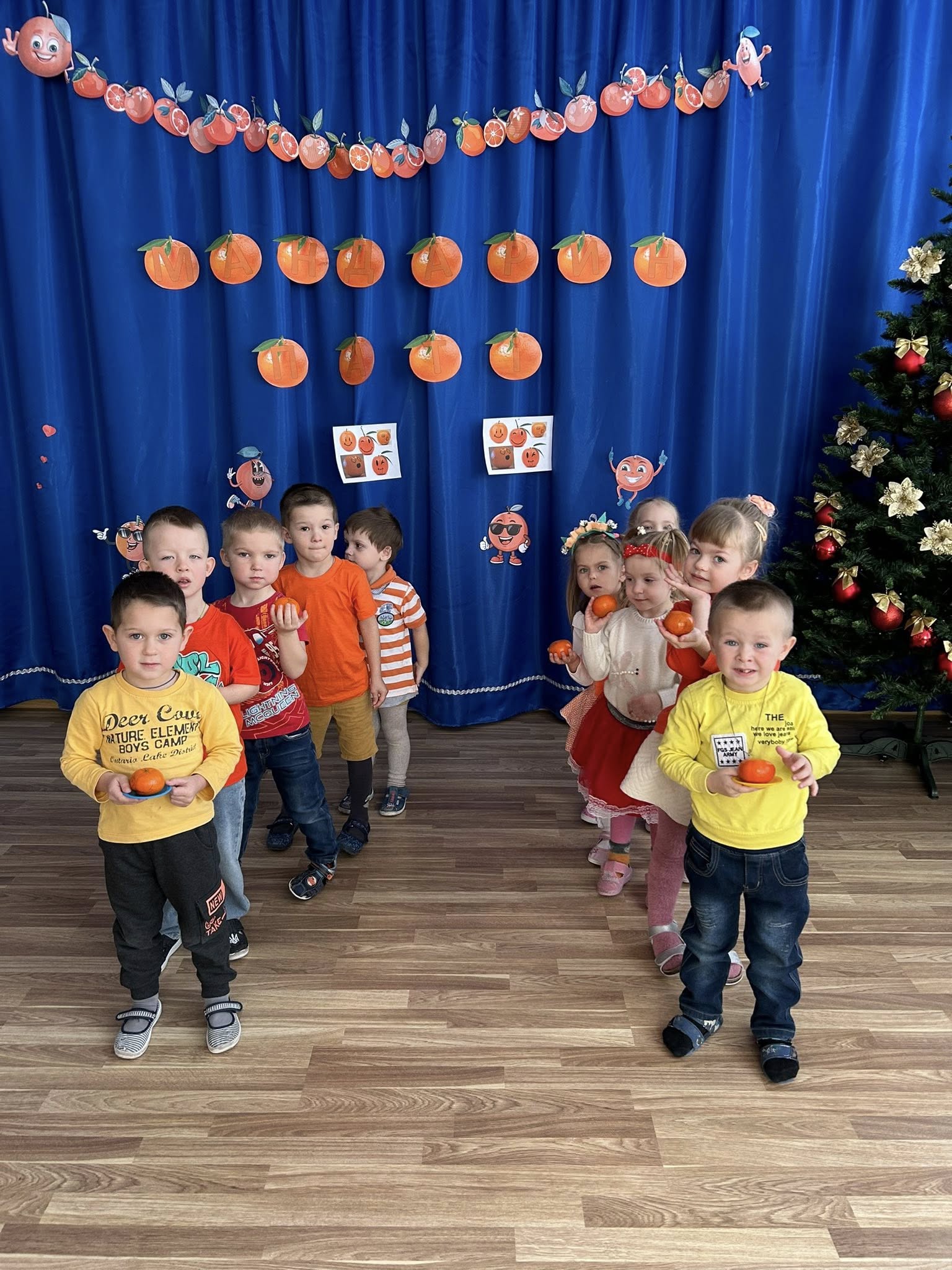 Фото без опису