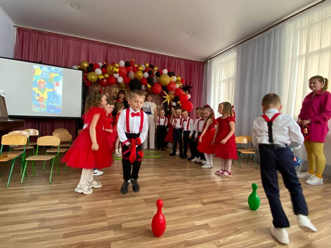 Фото без опису