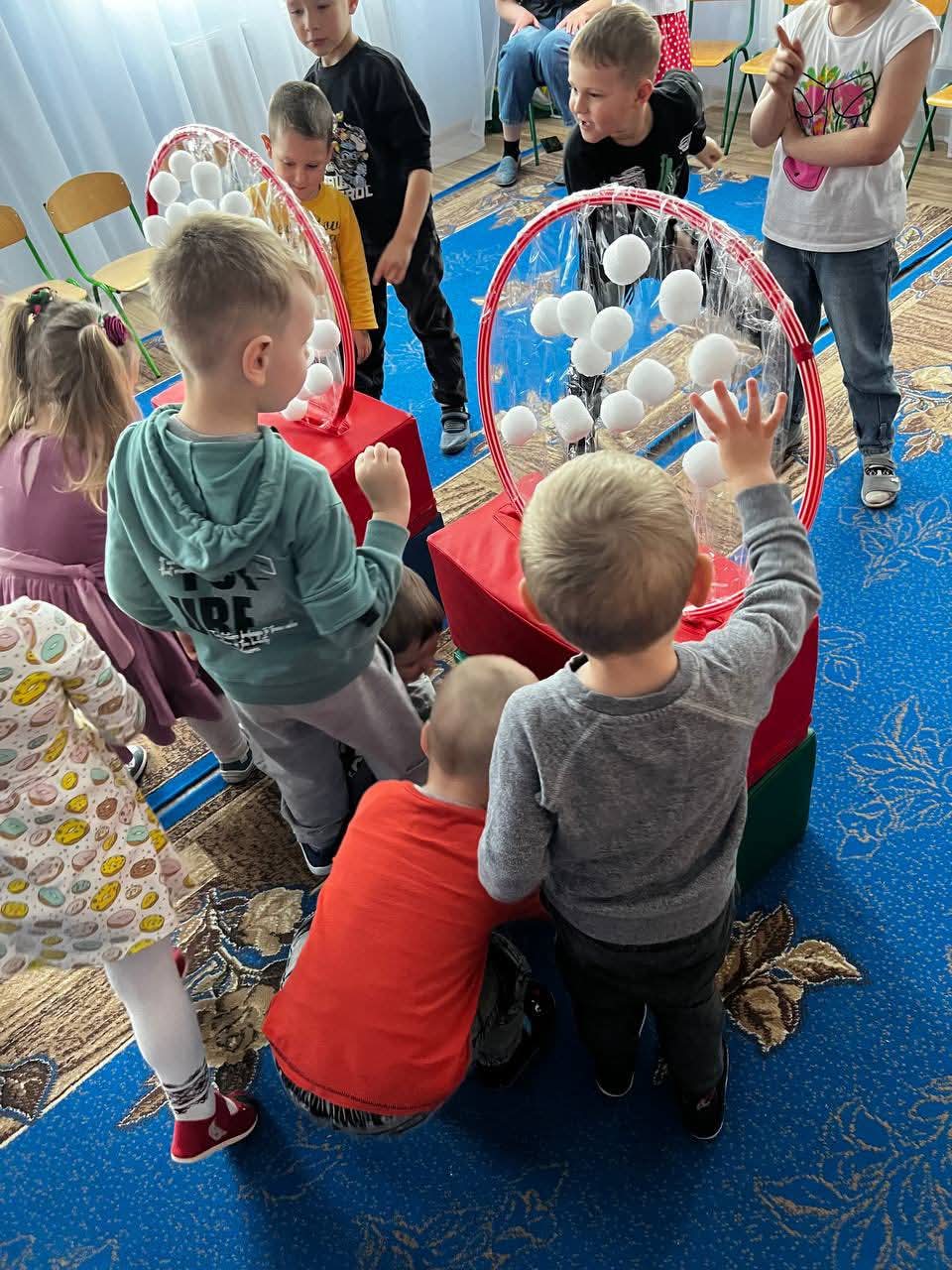 Фото без опису