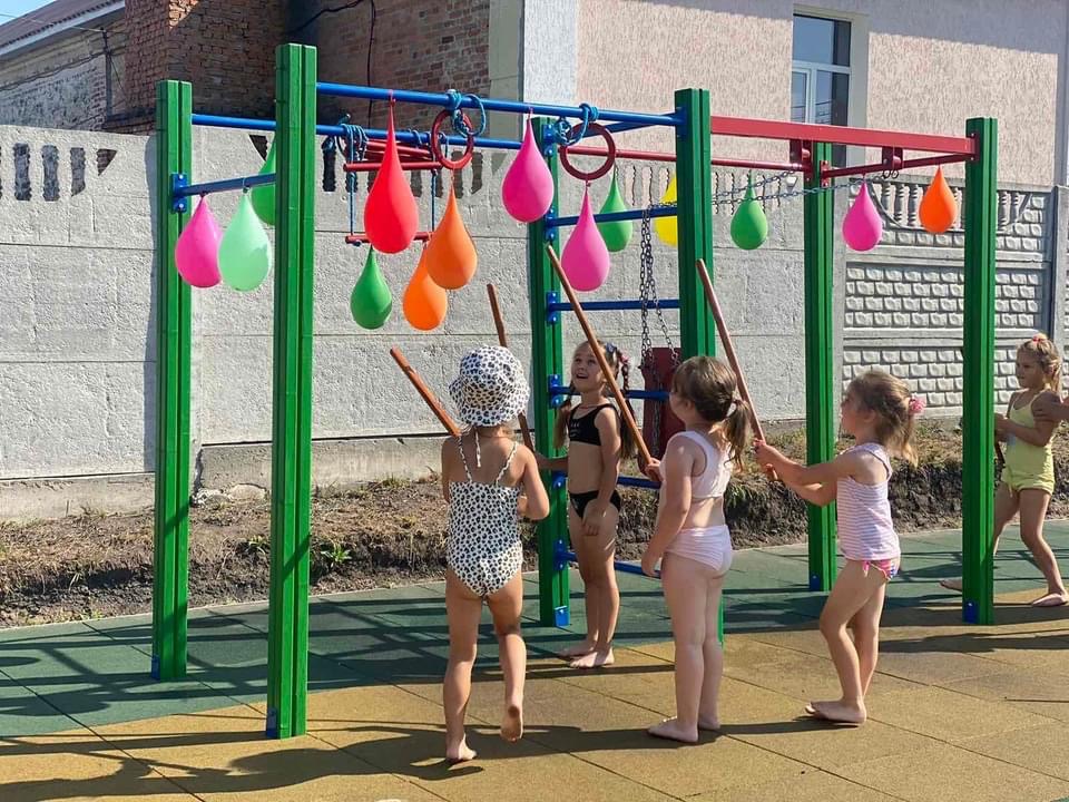 Фото без опису