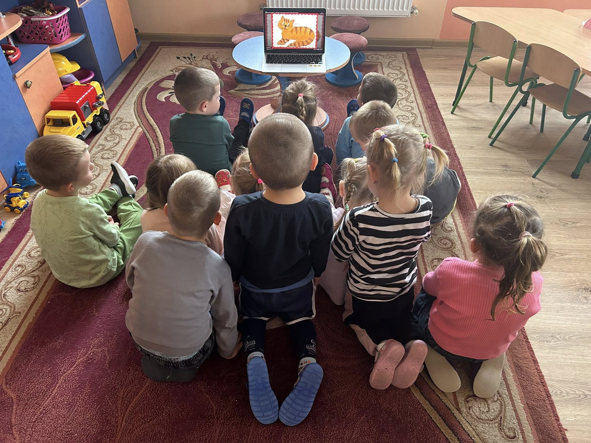 Фото без опису