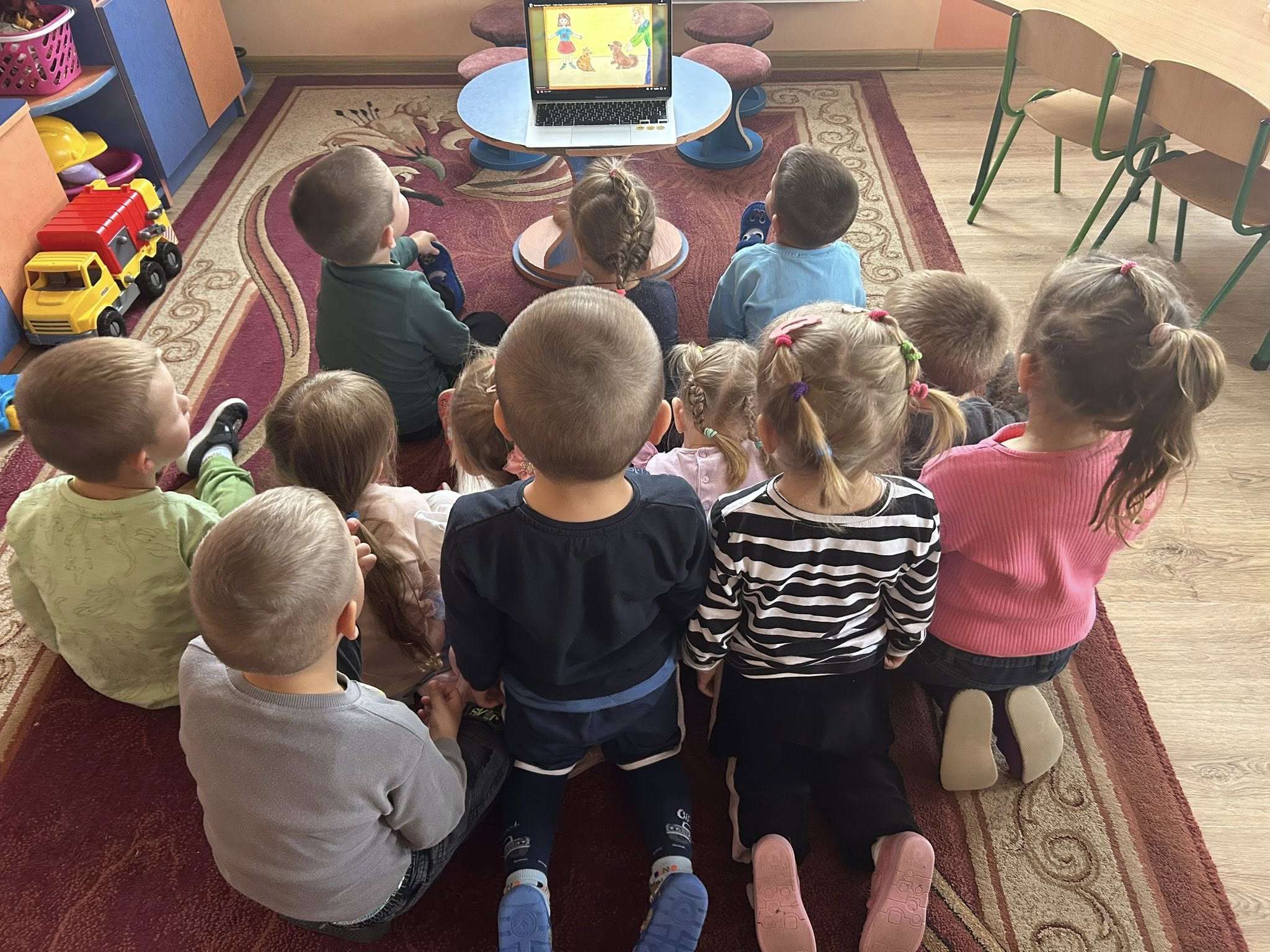 Фото без опису