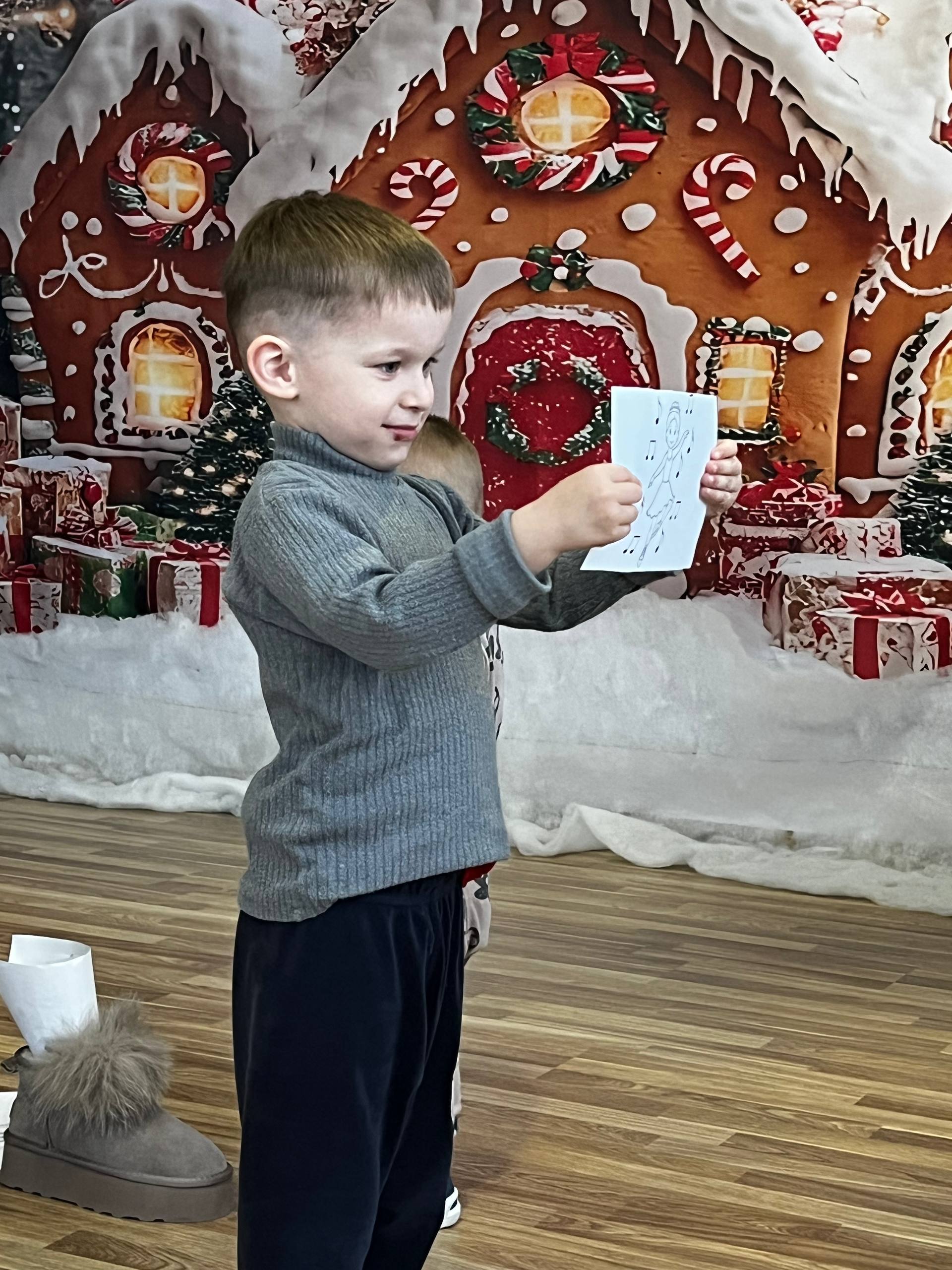 Фото без опису