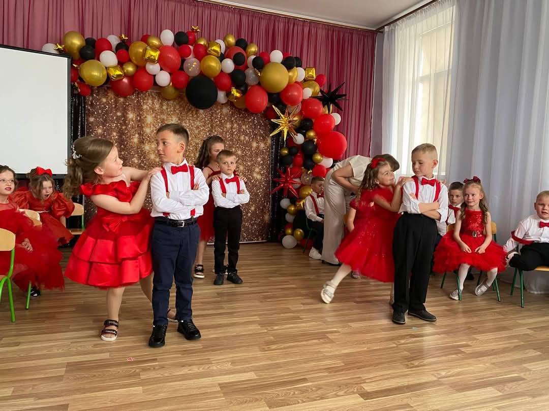 Фото без опису