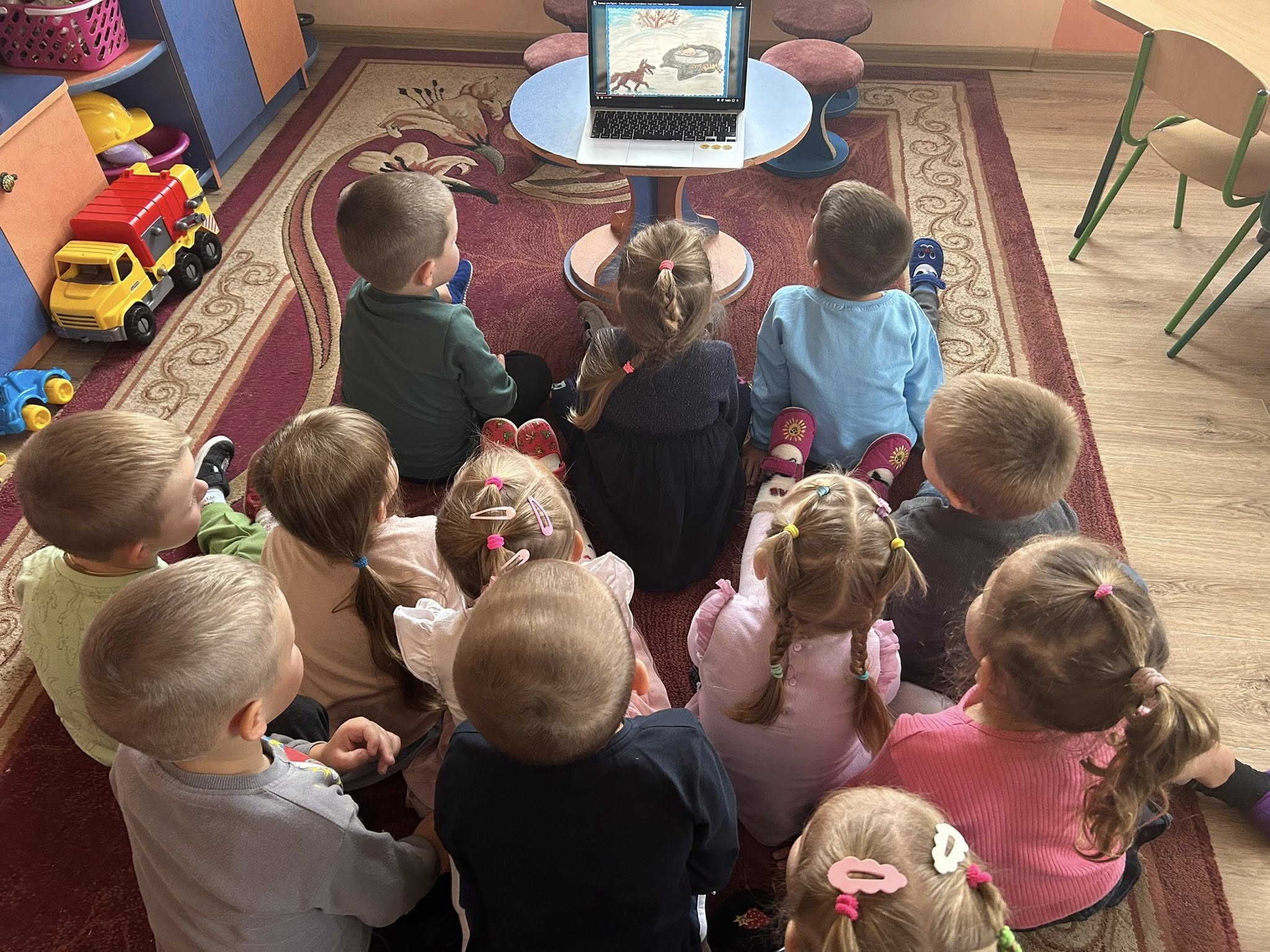 Фото без опису