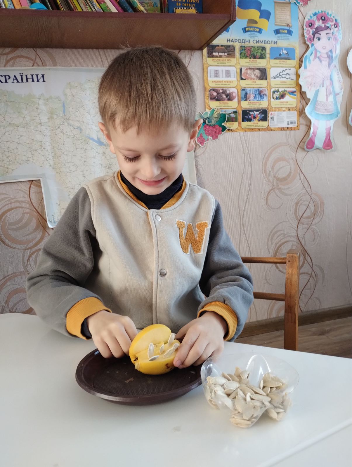 Фото без опису