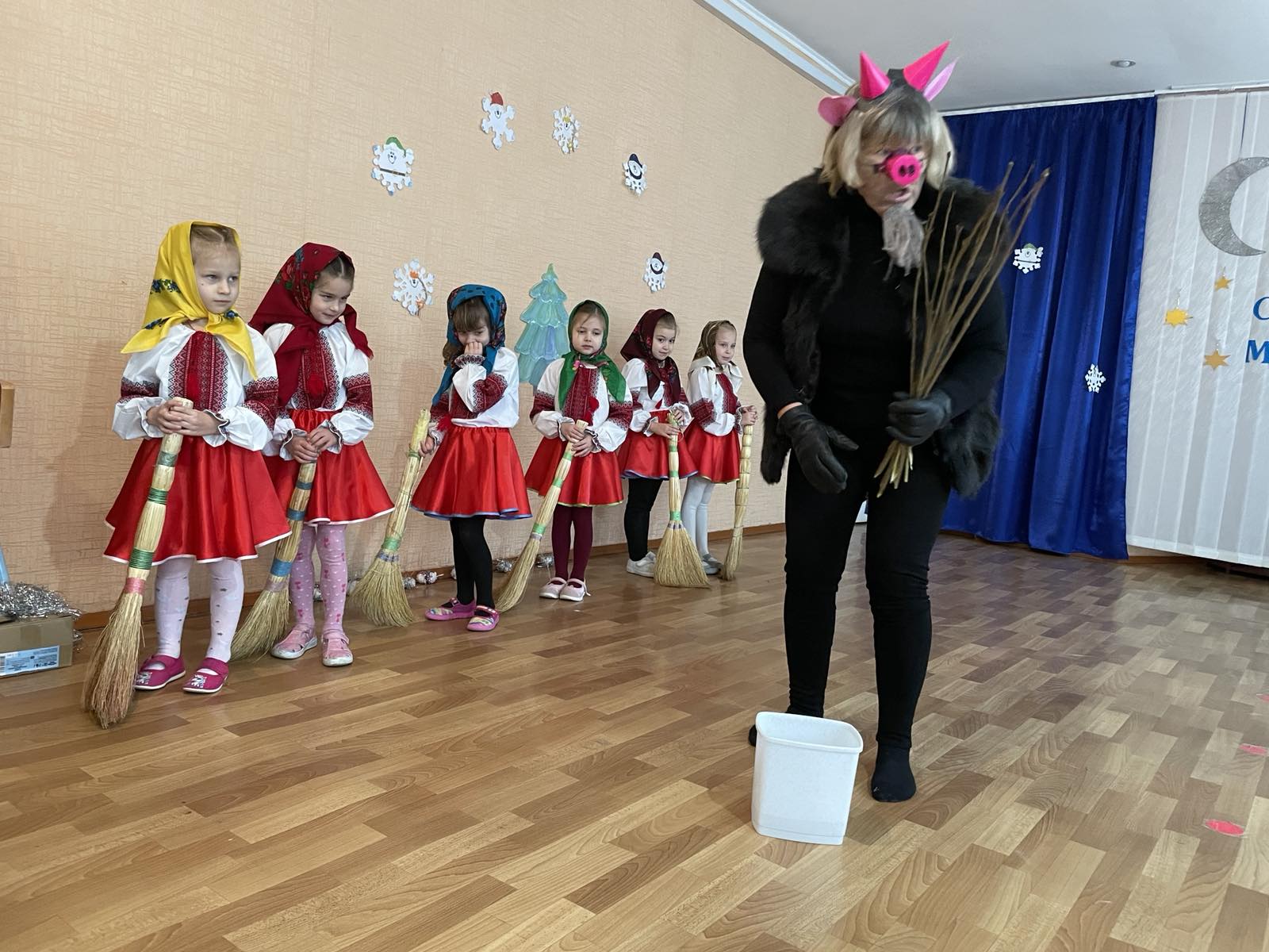Фото без опису
