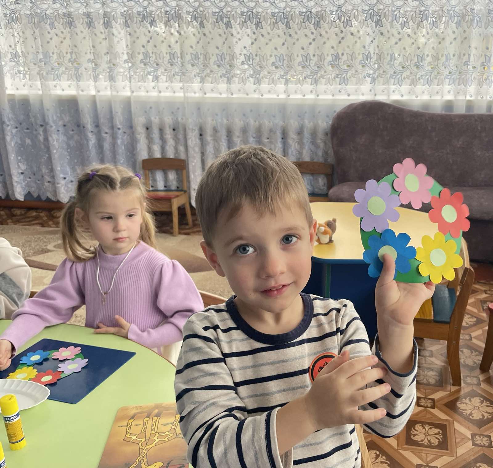 Фото без опису