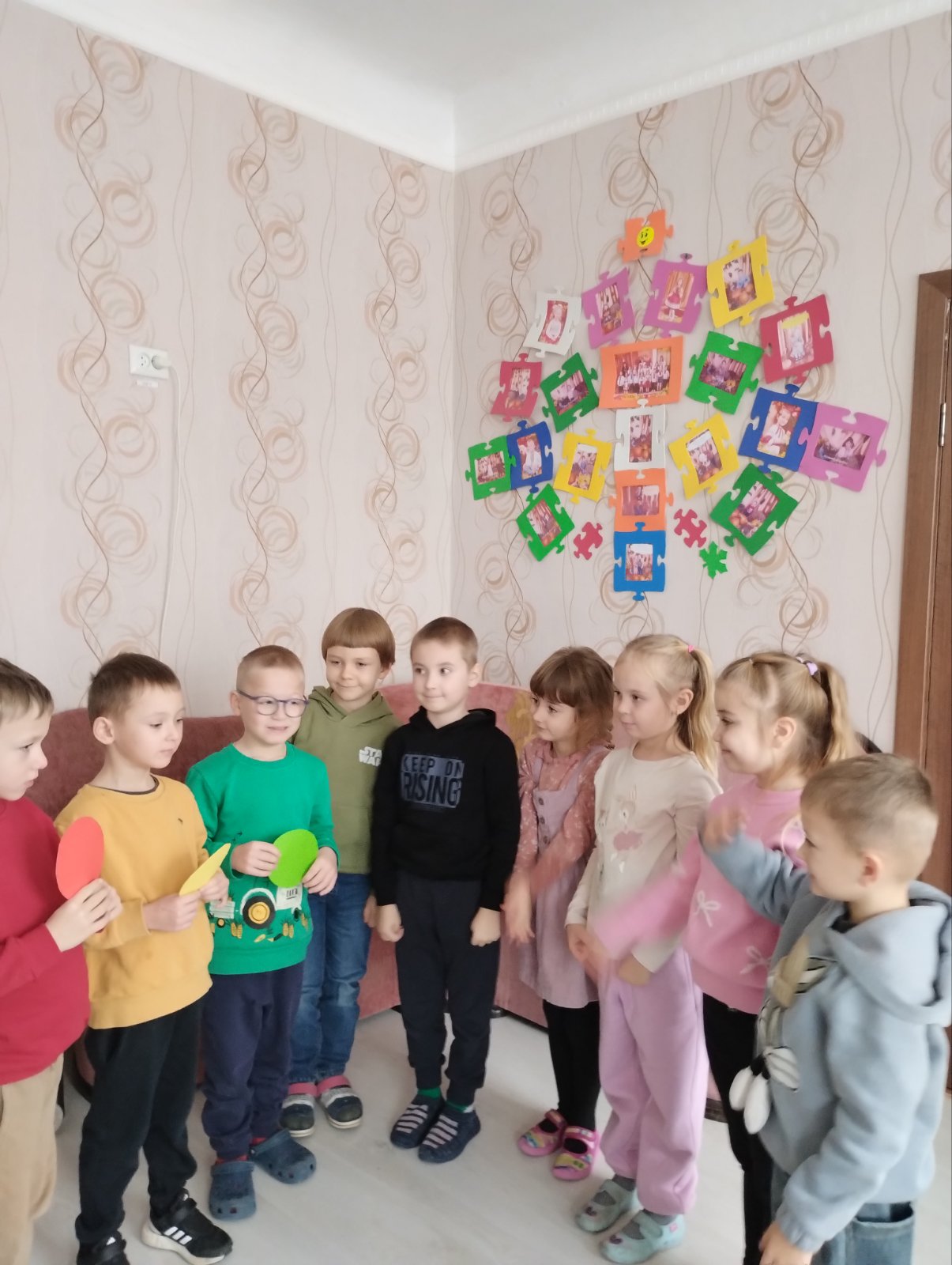 Фото без опису