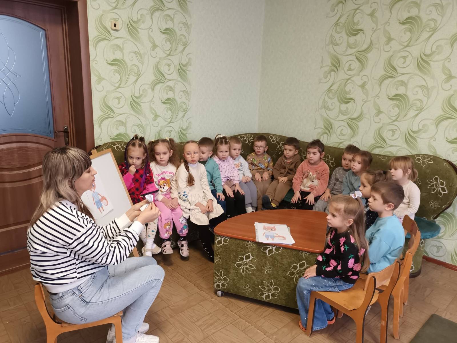 Фото без опису