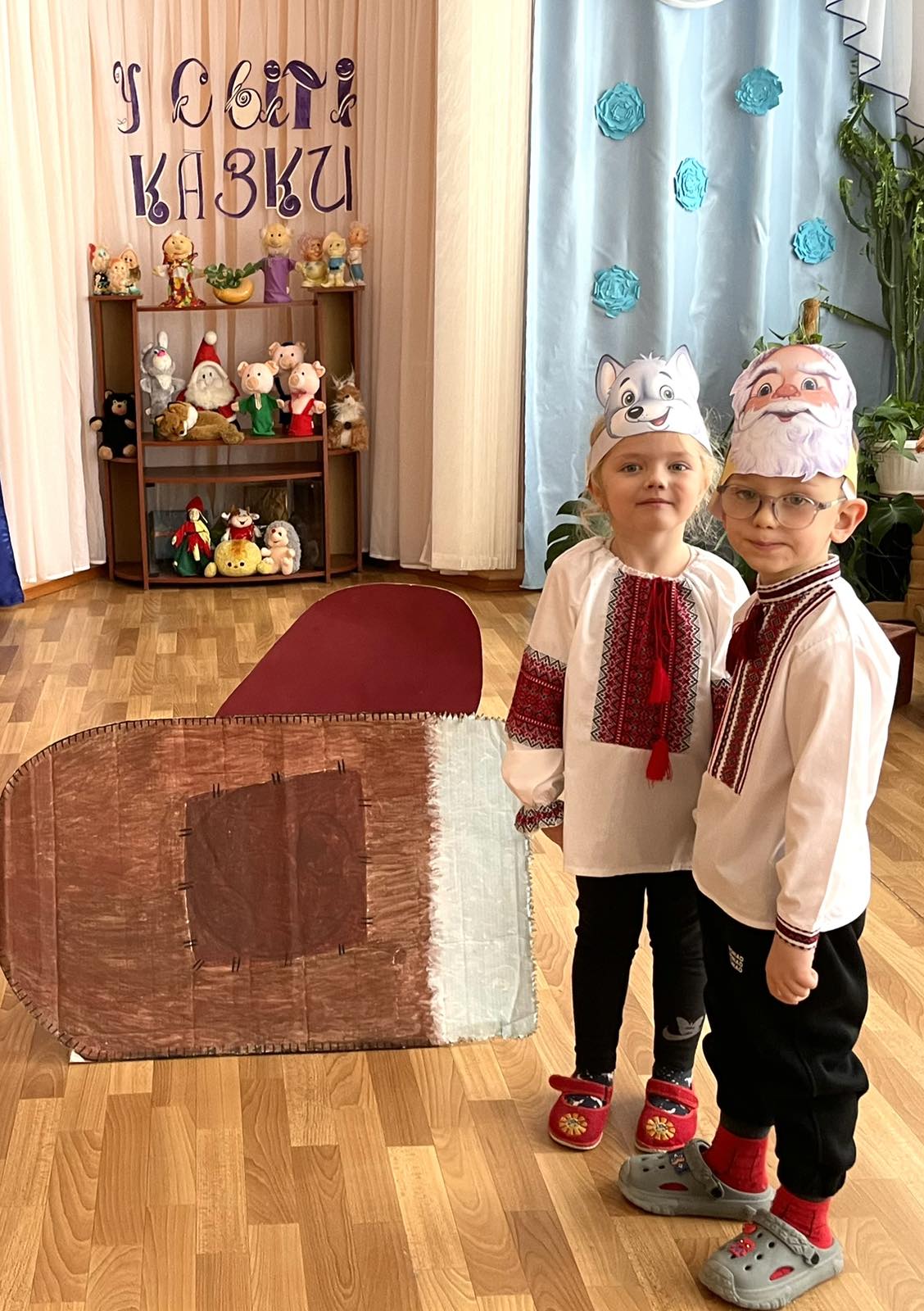 Фото без опису