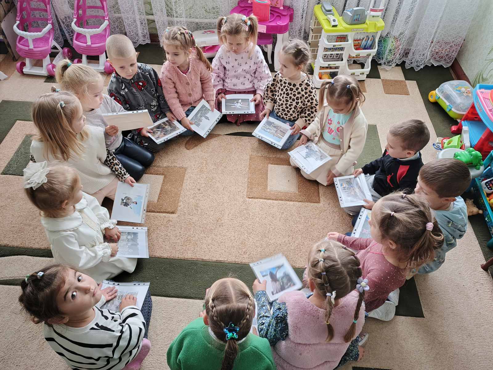Фото без опису