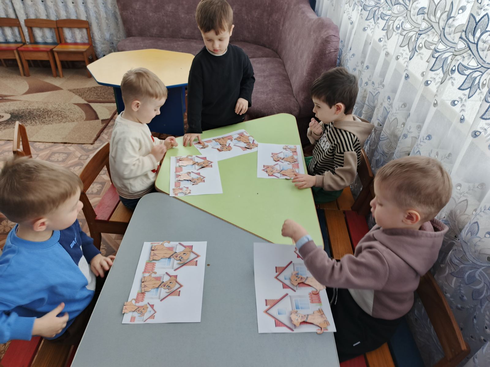 Фото без опису