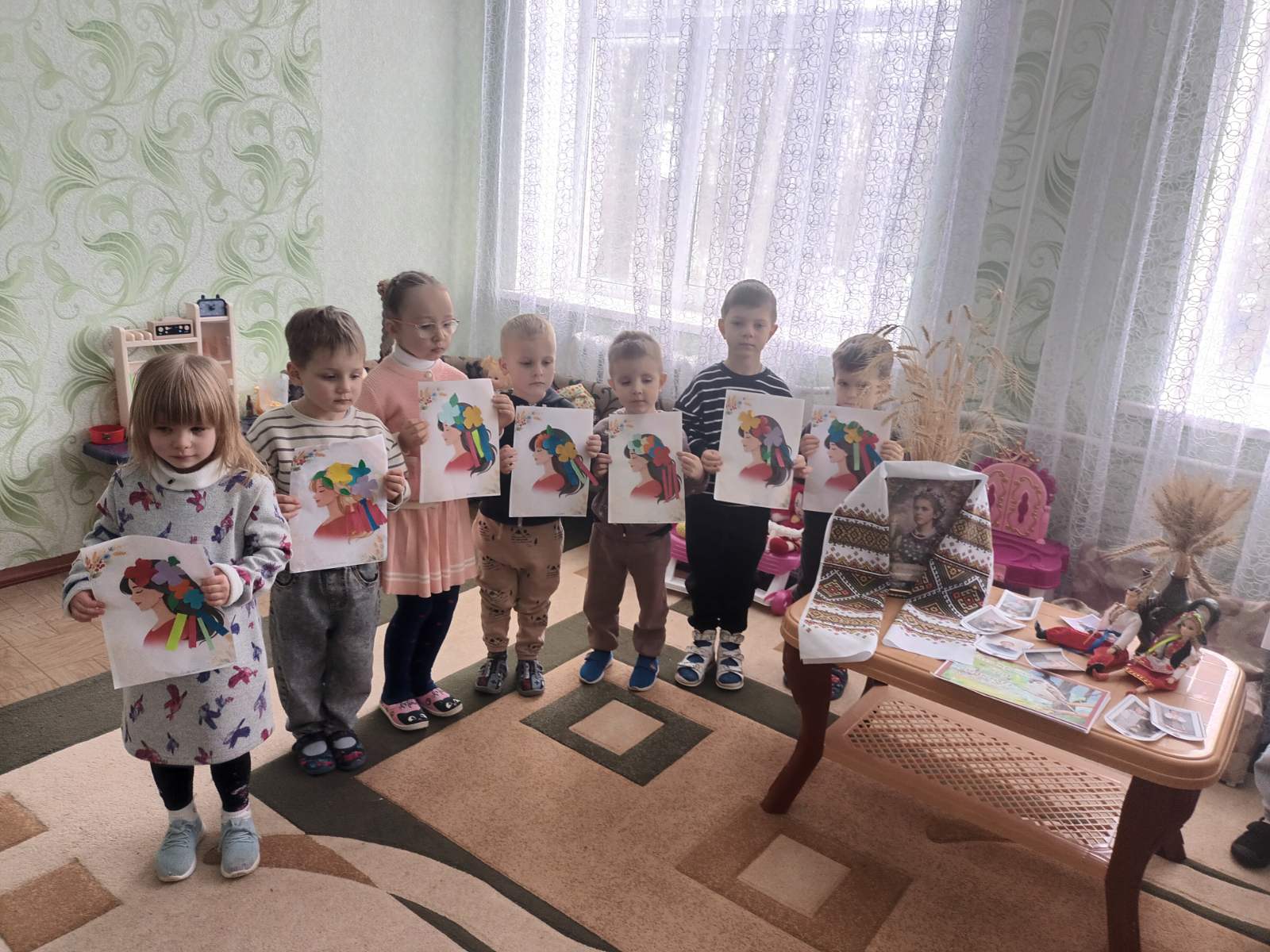 Фото без опису