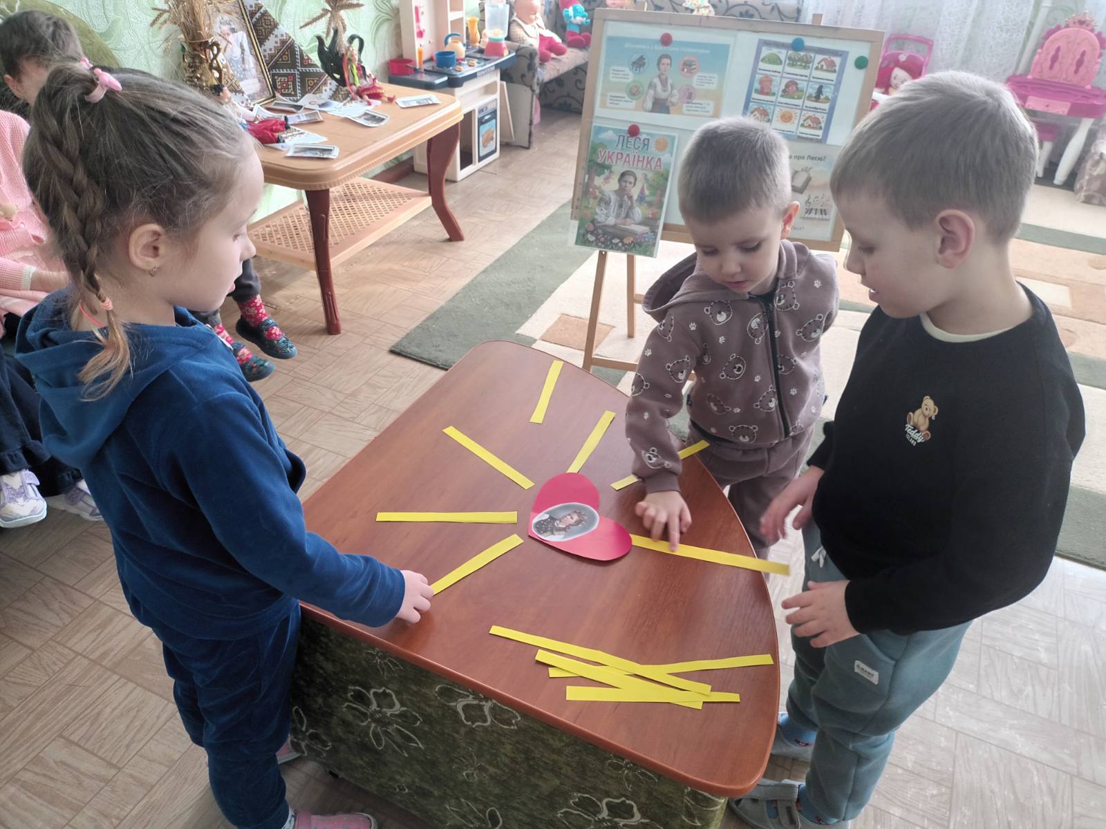Фото без опису