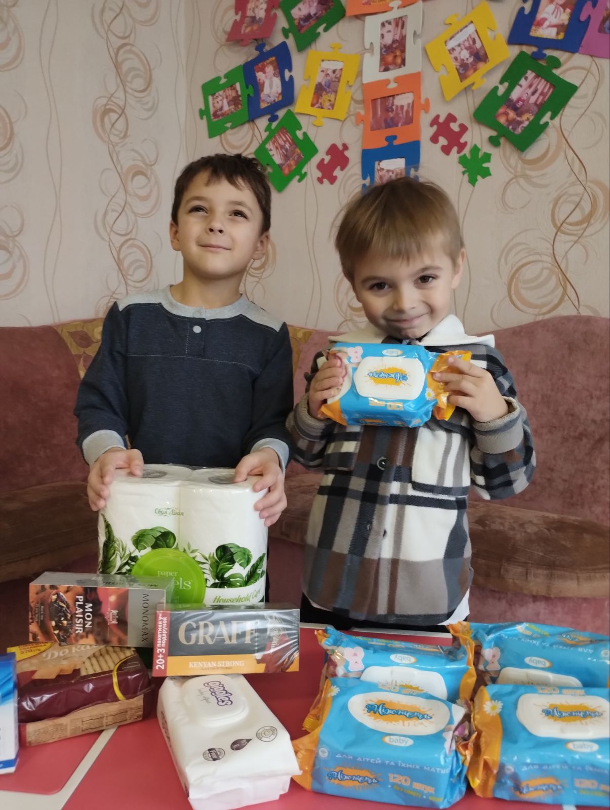 Фото без опису