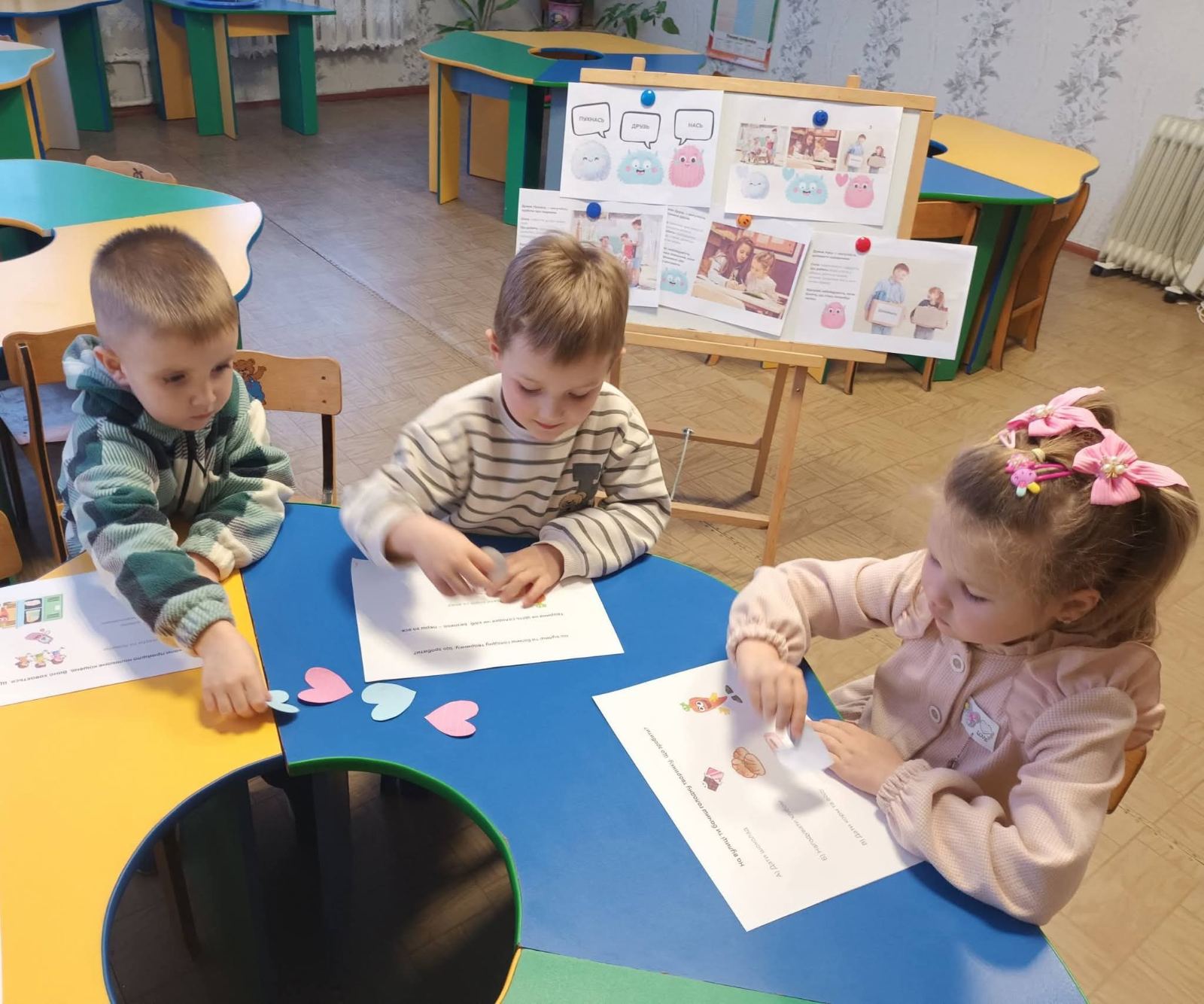 Фото без опису