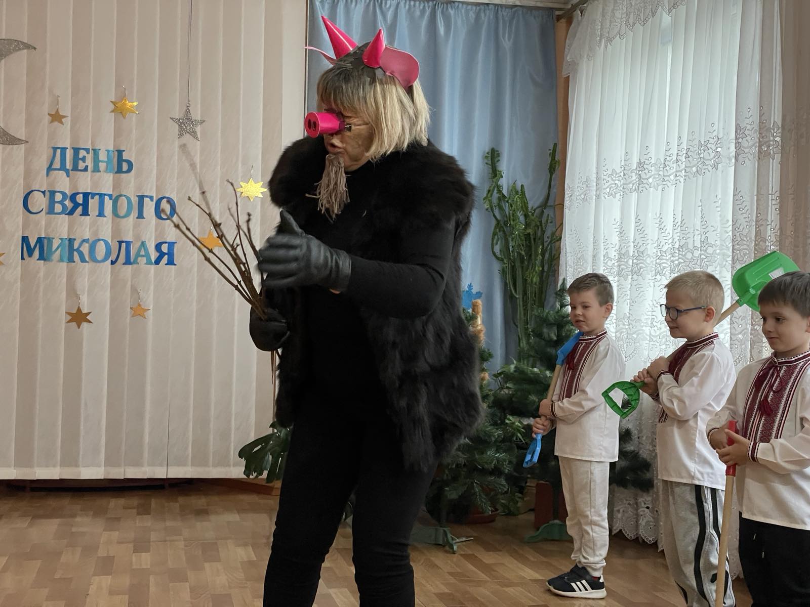 Фото без опису