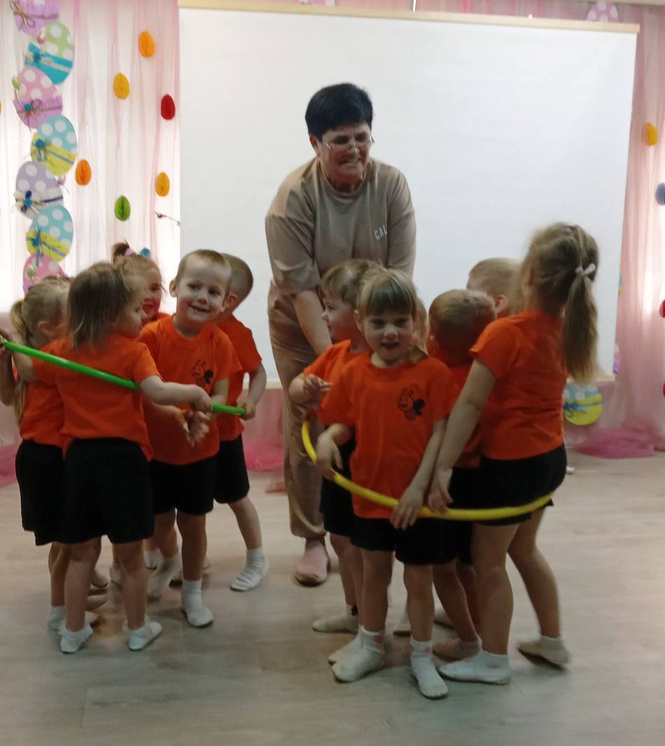 Фото без опису