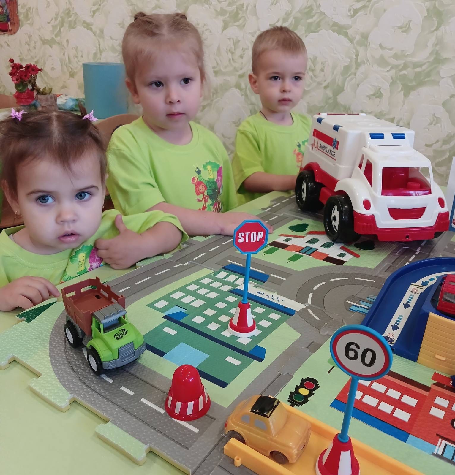 Фото без опису