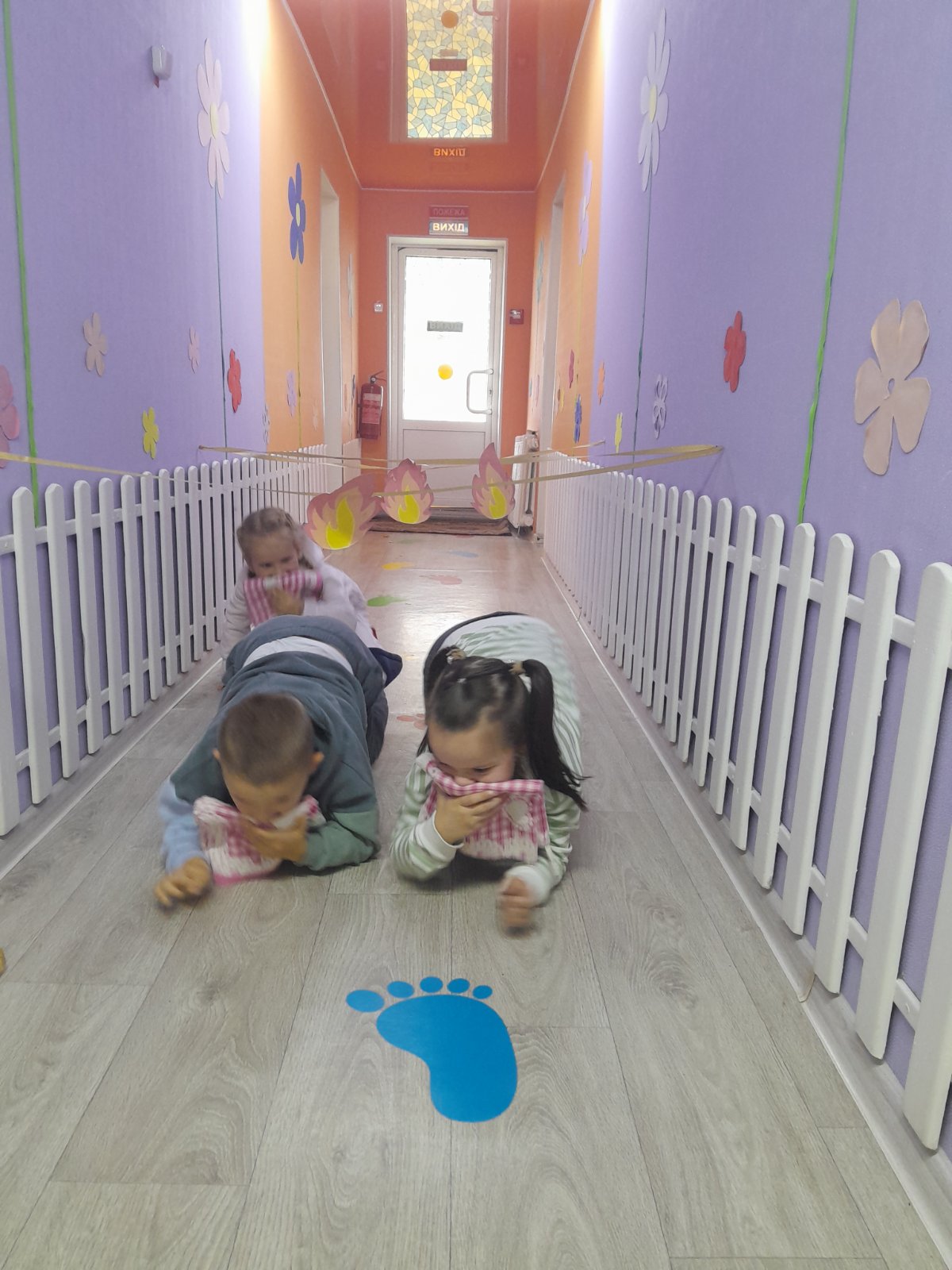 Фото без опису