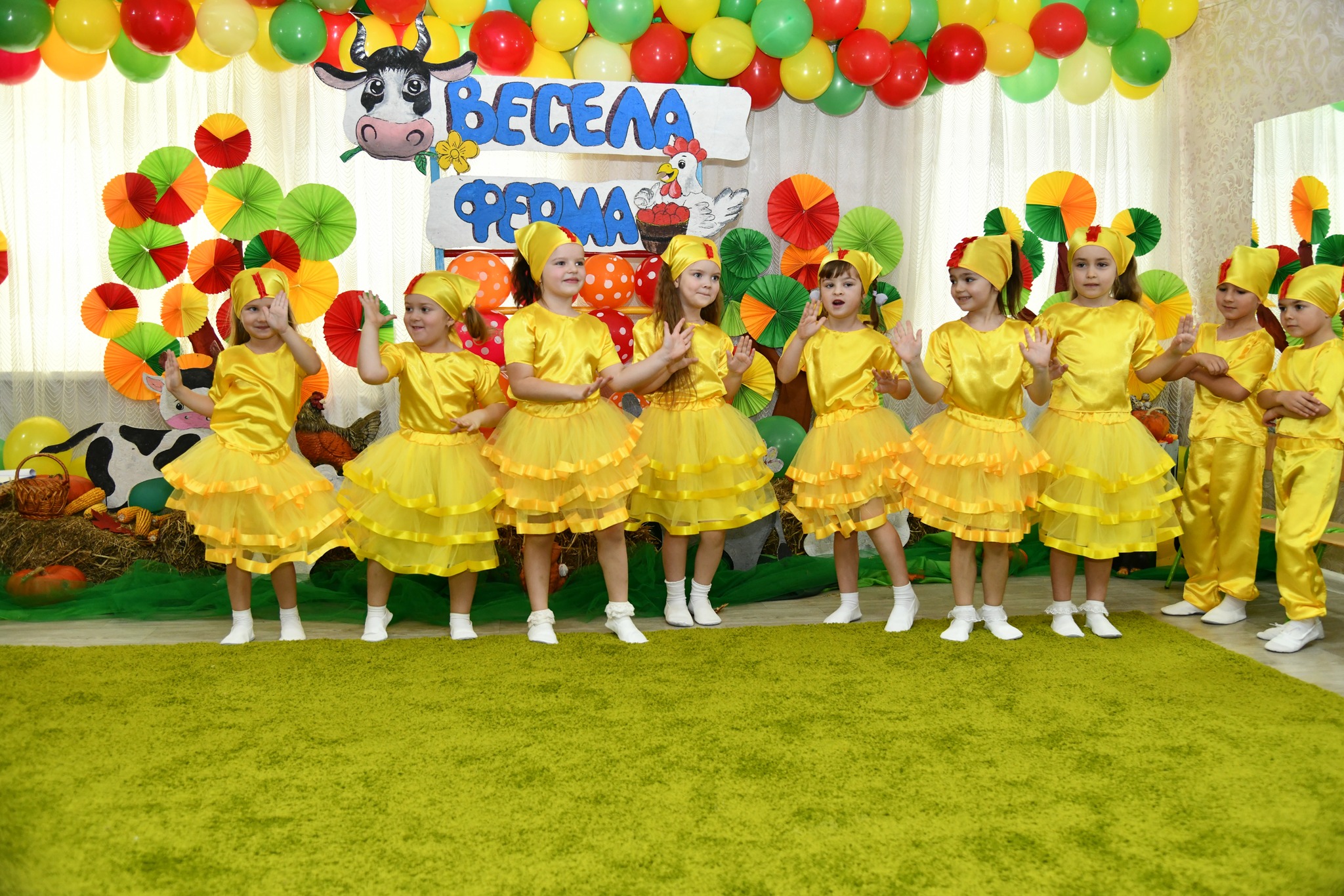 Фото без опису