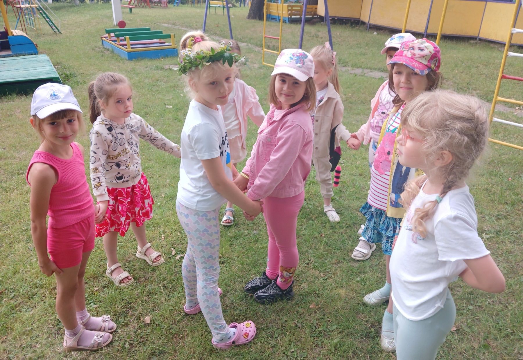 Фото без опису