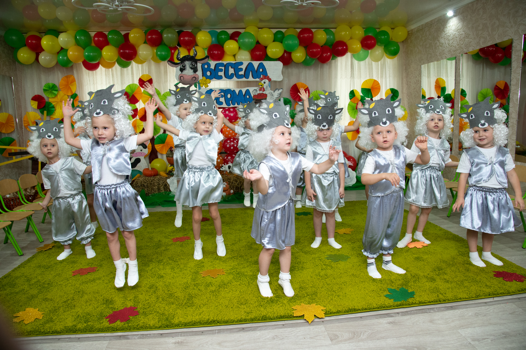 Фото без опису