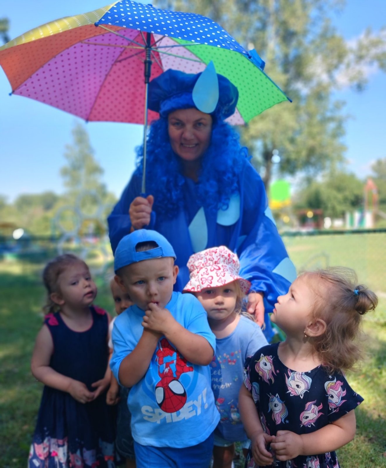 Фото без опису