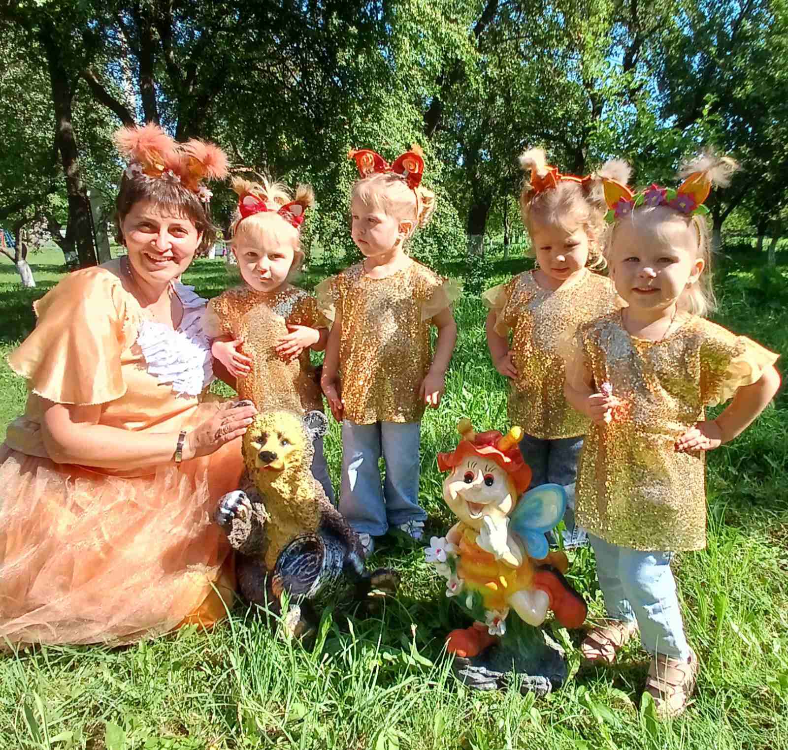 Фото без опису