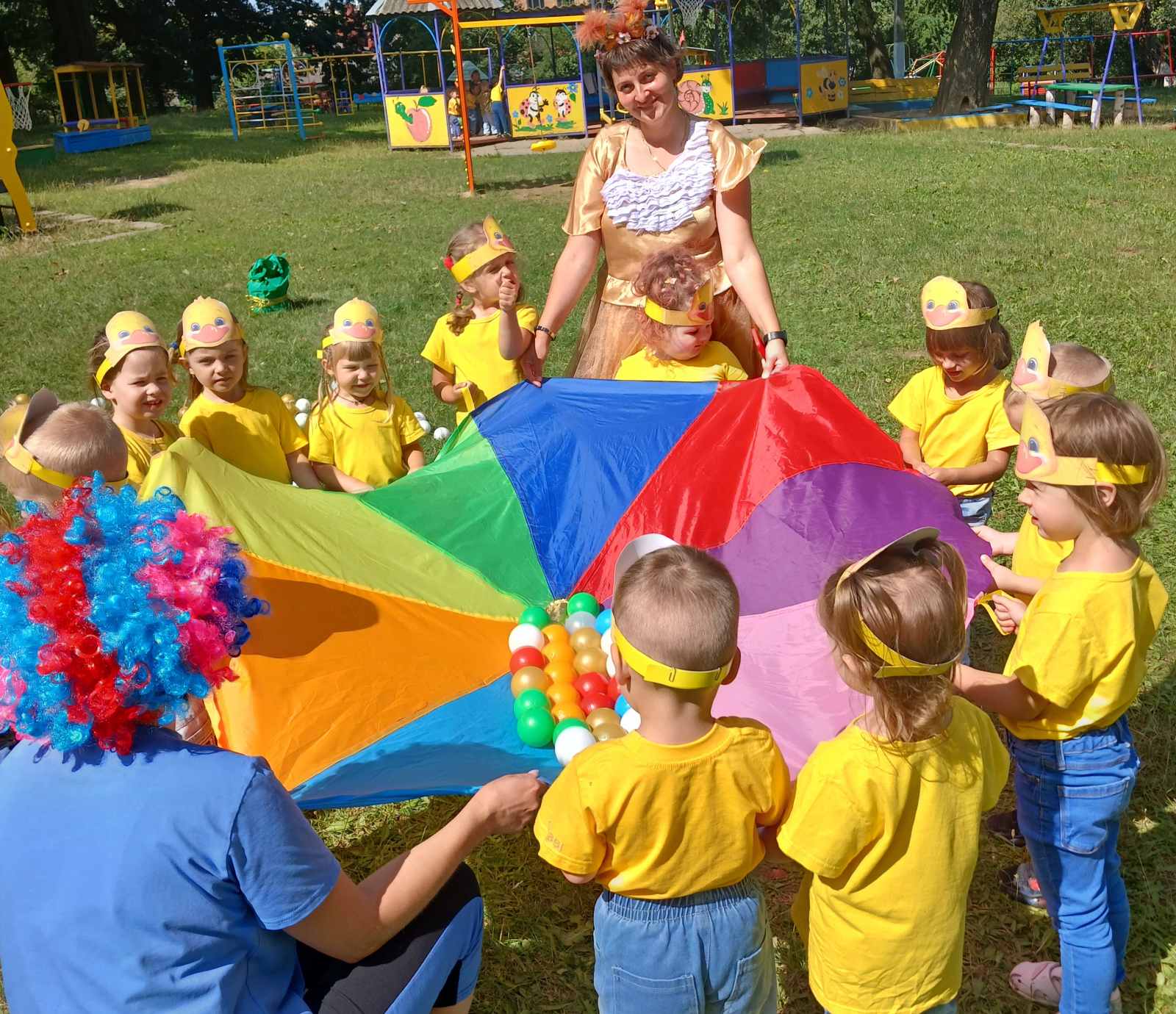 Фото без опису