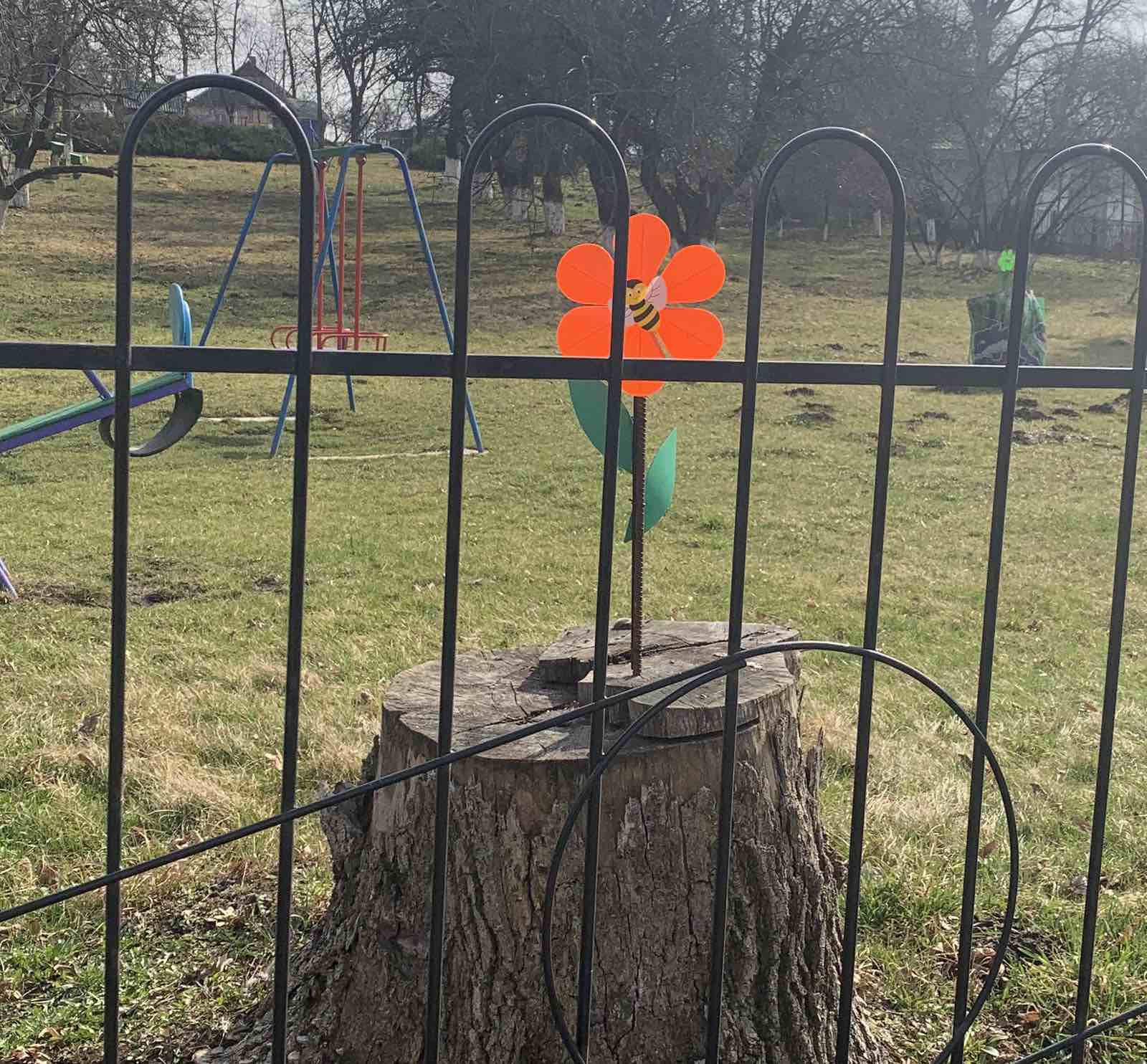 Фото без опису