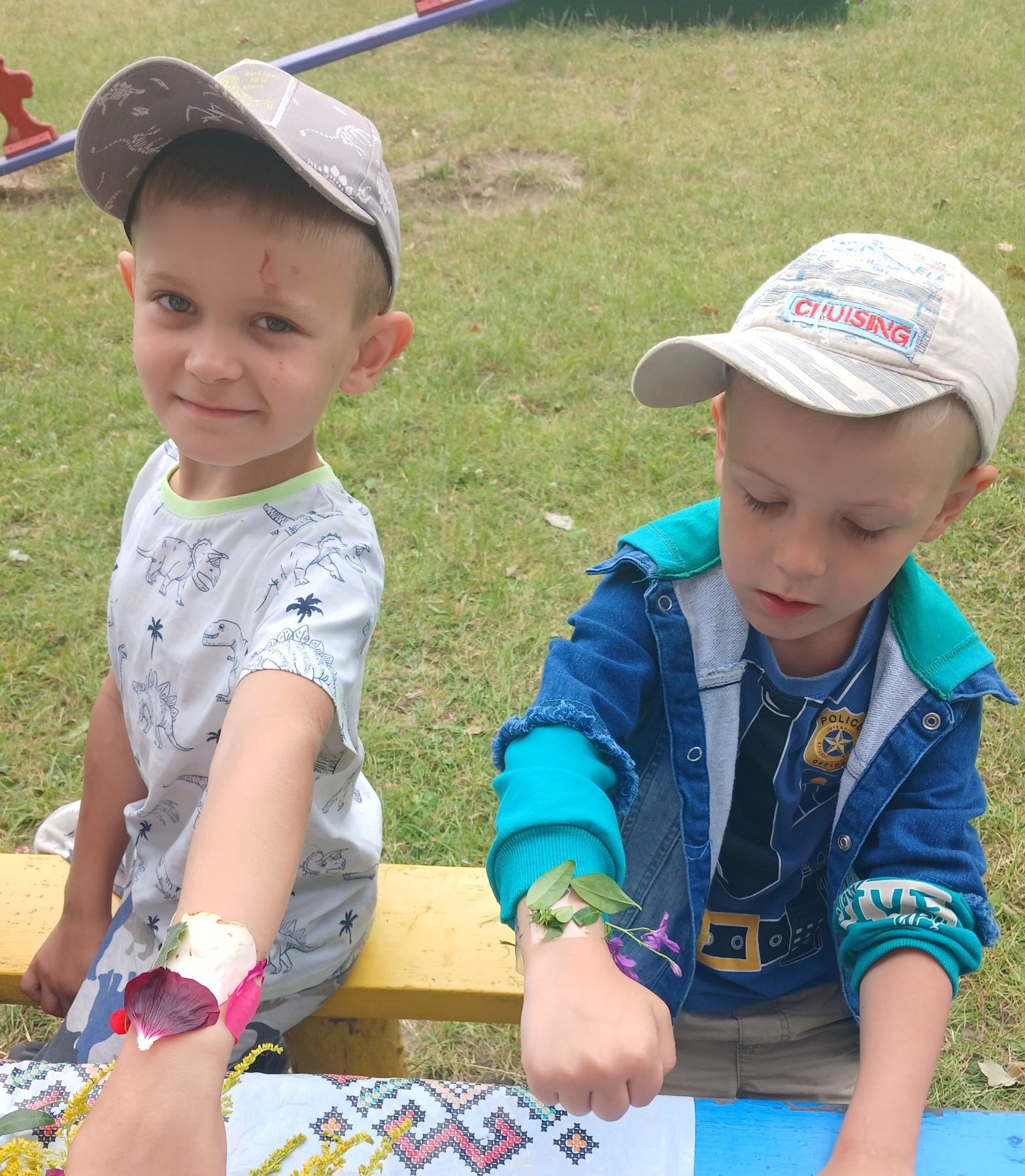 Фото без опису