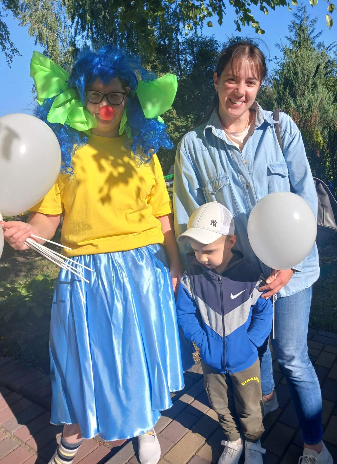 Фото без опису