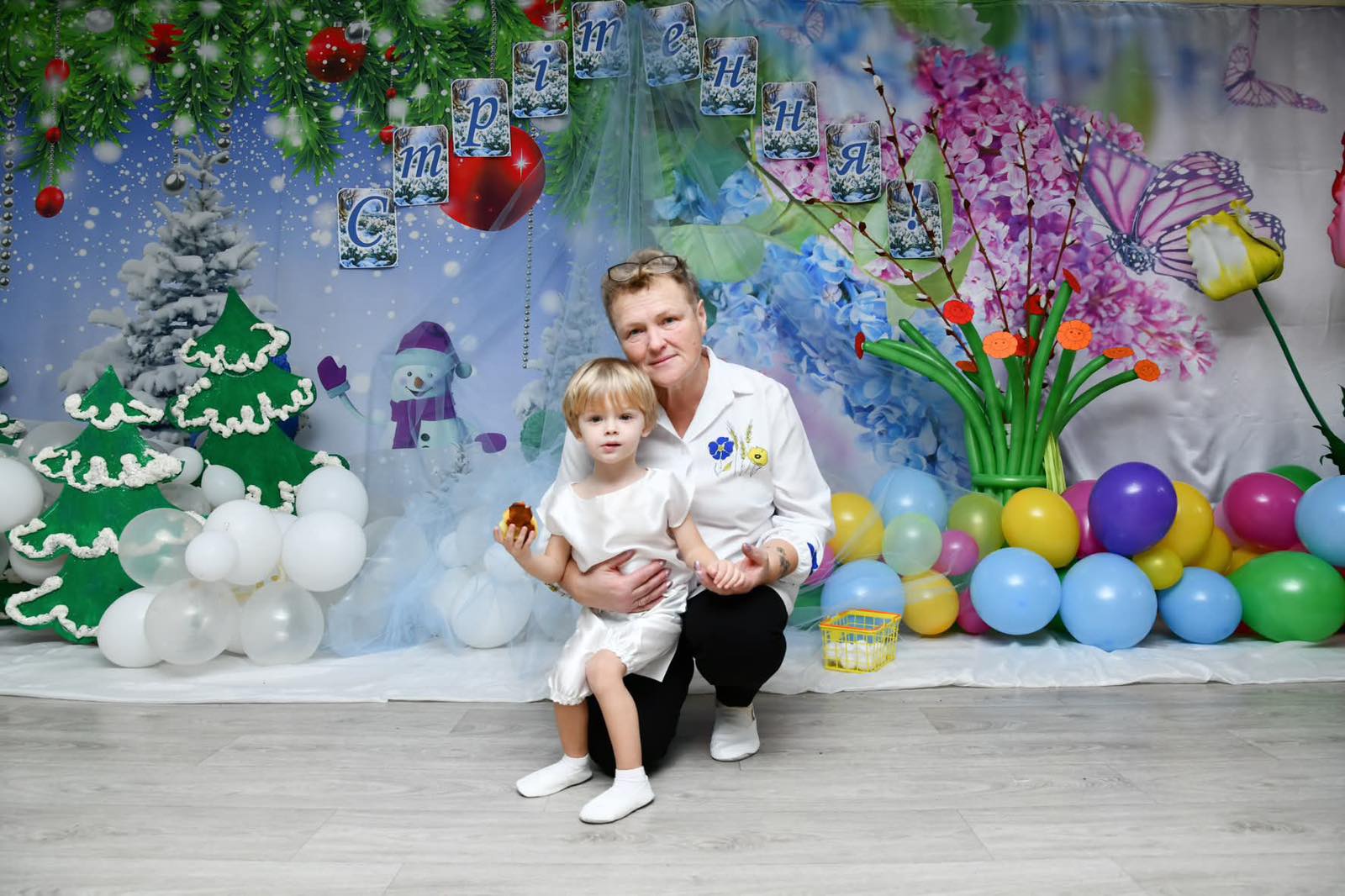 Фото без опису